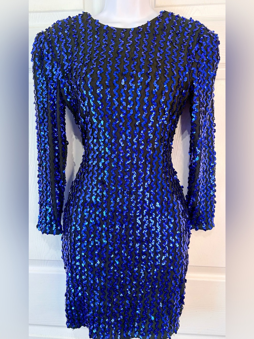 90s Karen Okada Climax Blue Sequin Stretch Lace Long Sleeve Mini Dress~Size 6